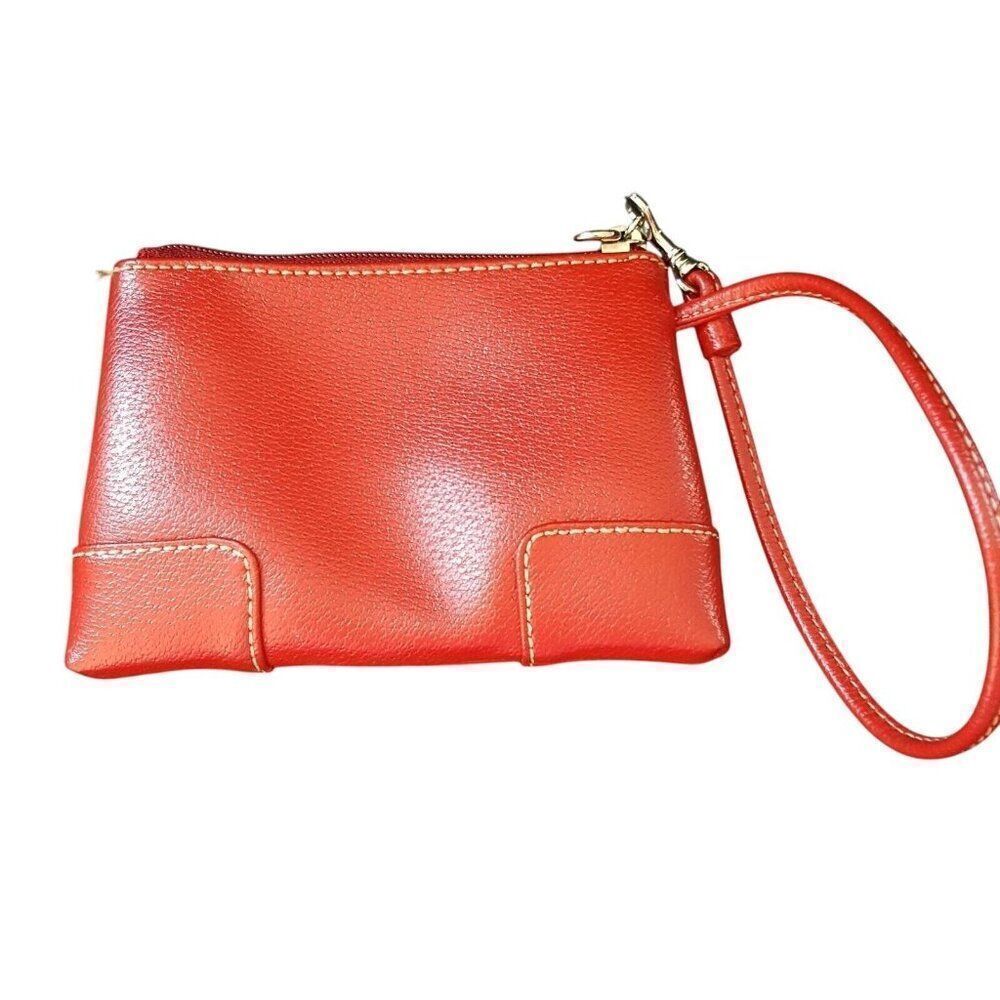 Liz Claiborne Pocketbook Red Wristlet Zippered Purse